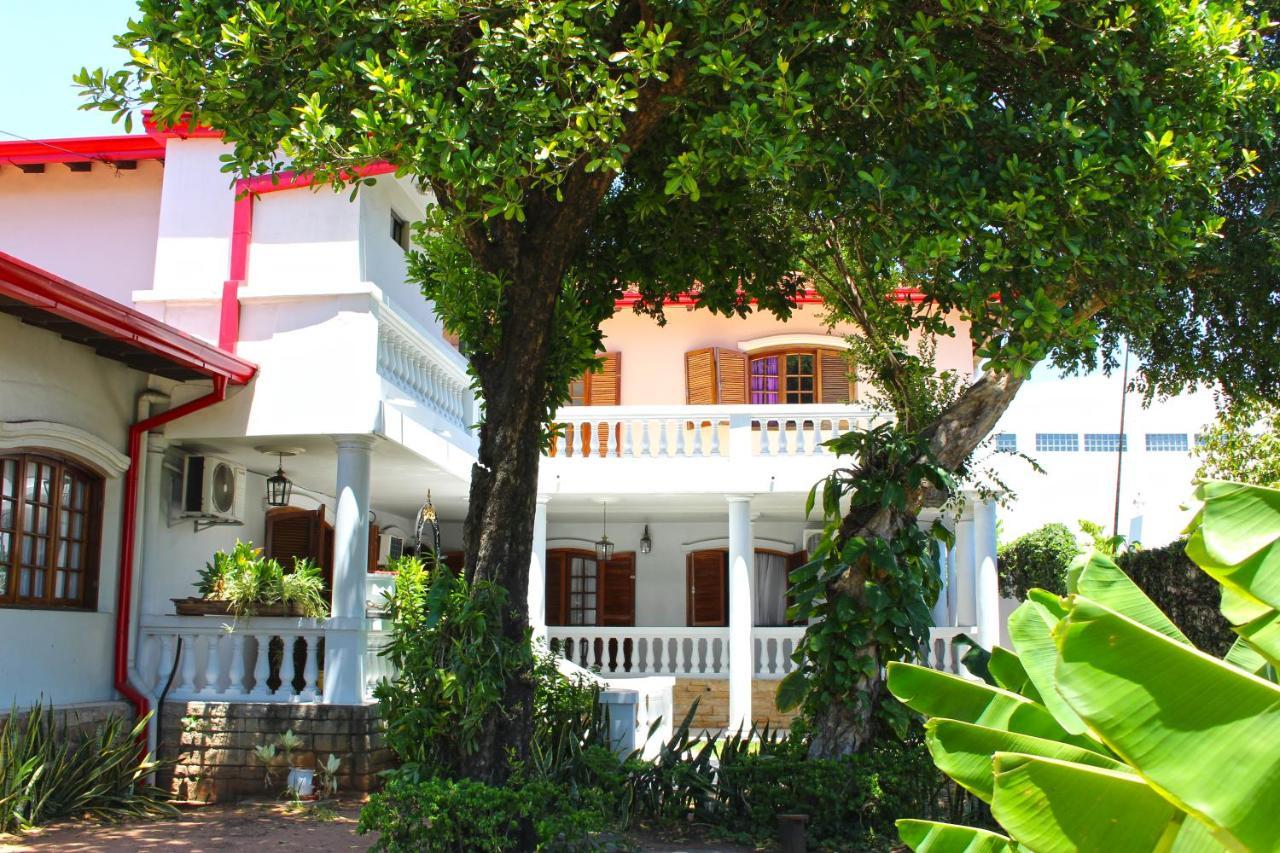 Ross Char Hotel Asunción Exterior photo